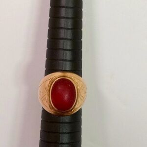 Antique K14 Hollow Gold Men's Ring ,Garnet Stone, Starburst Etchings Size 9